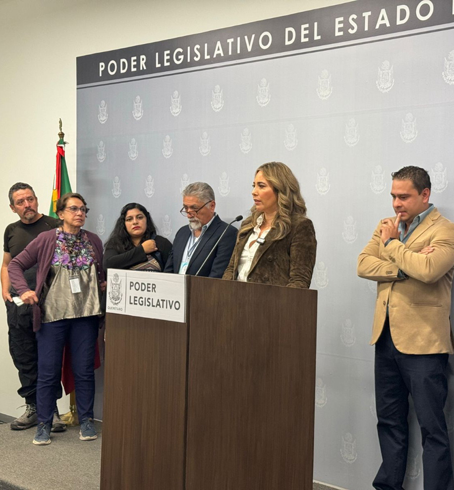 La diputada Andrea Tovar se unió a la presentación de la Iniciativa para garantizar el derecho humano al agua
