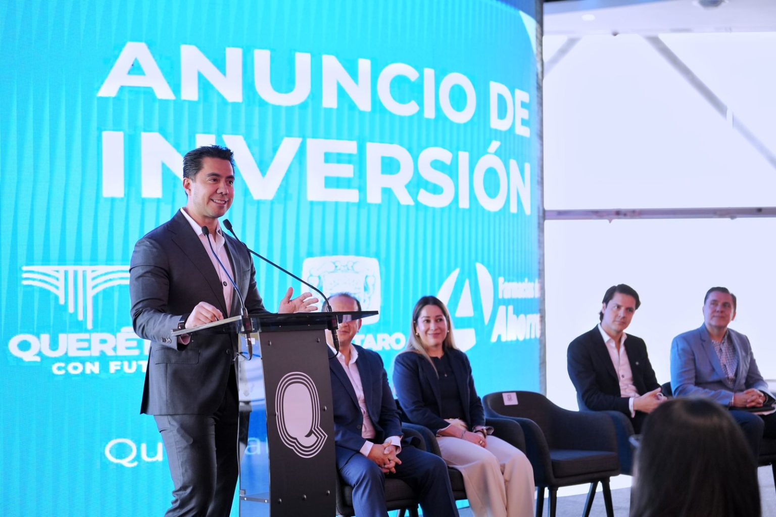 Anuncia Felifer inversión por 460 millones de pesos por parte de Farmacias del Ahorro