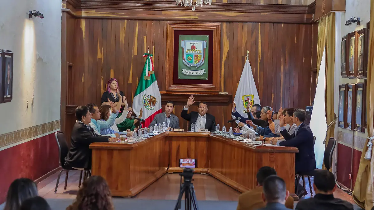 Aprueba Cabildo de San Juan del Río, fondos para obras por 73.2 mdp